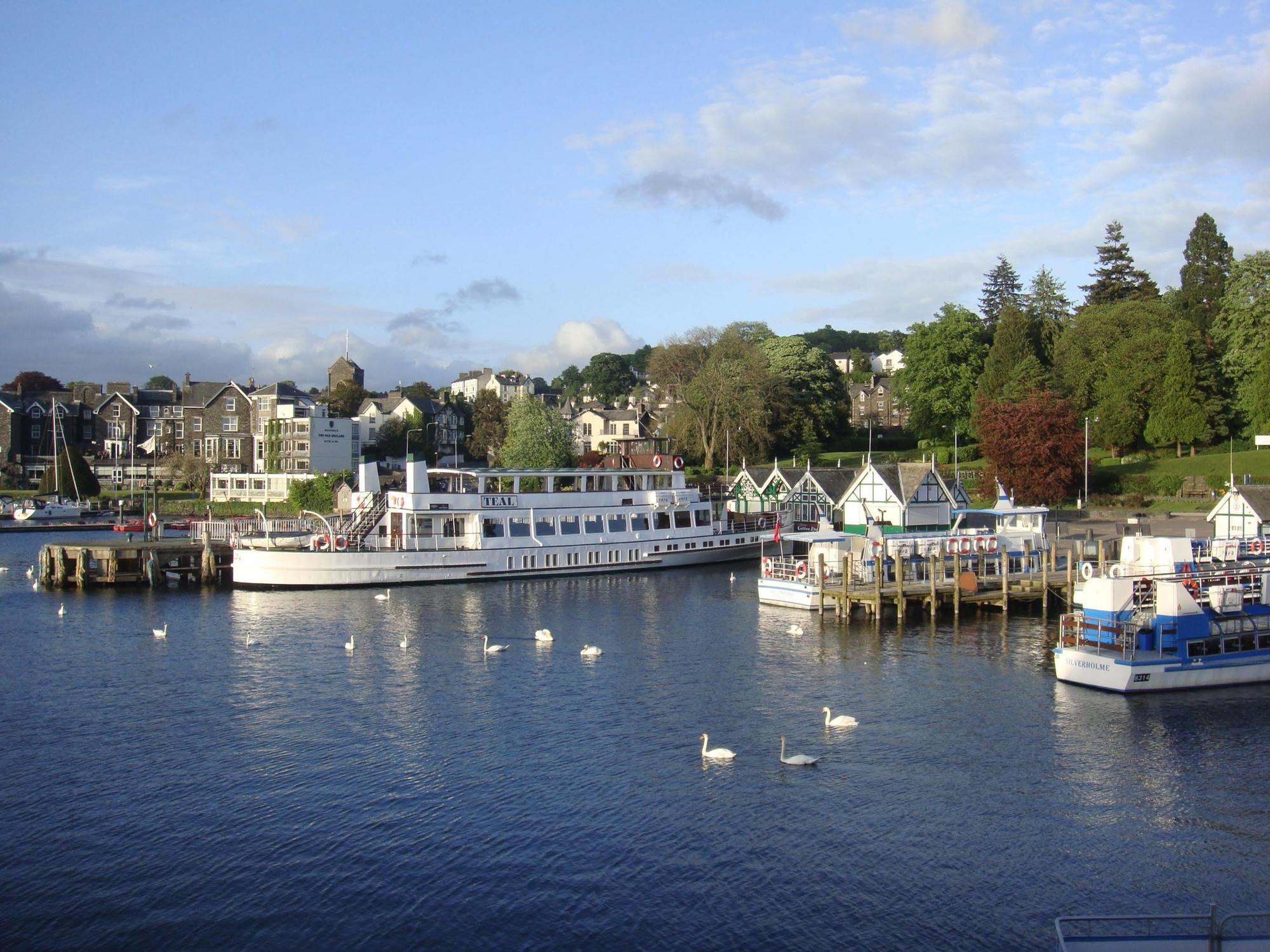 May Cottage B&B Bowness-on-Windermere Eksteriør billede