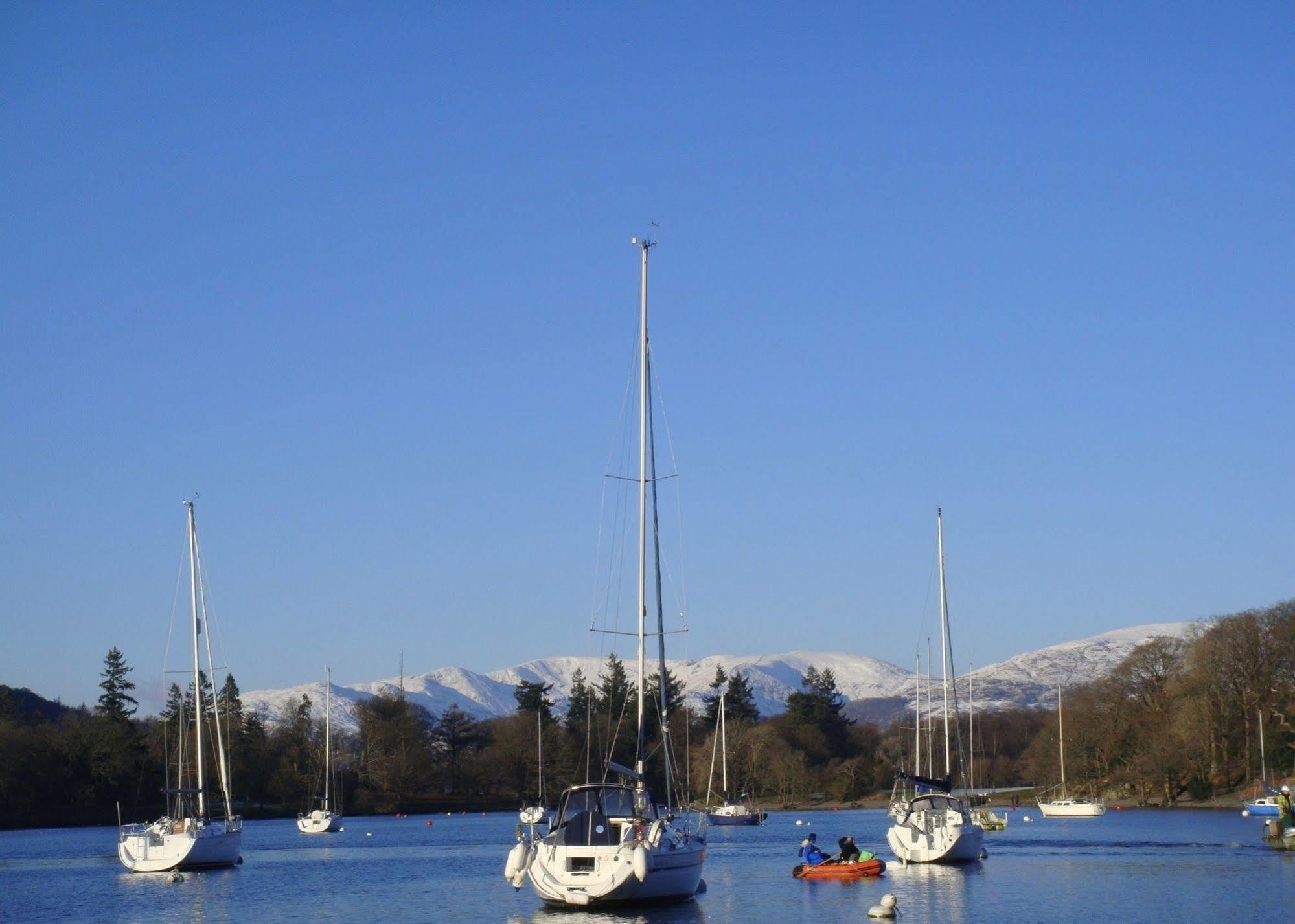 May Cottage B&B Bowness-on-Windermere Eksteriør billede